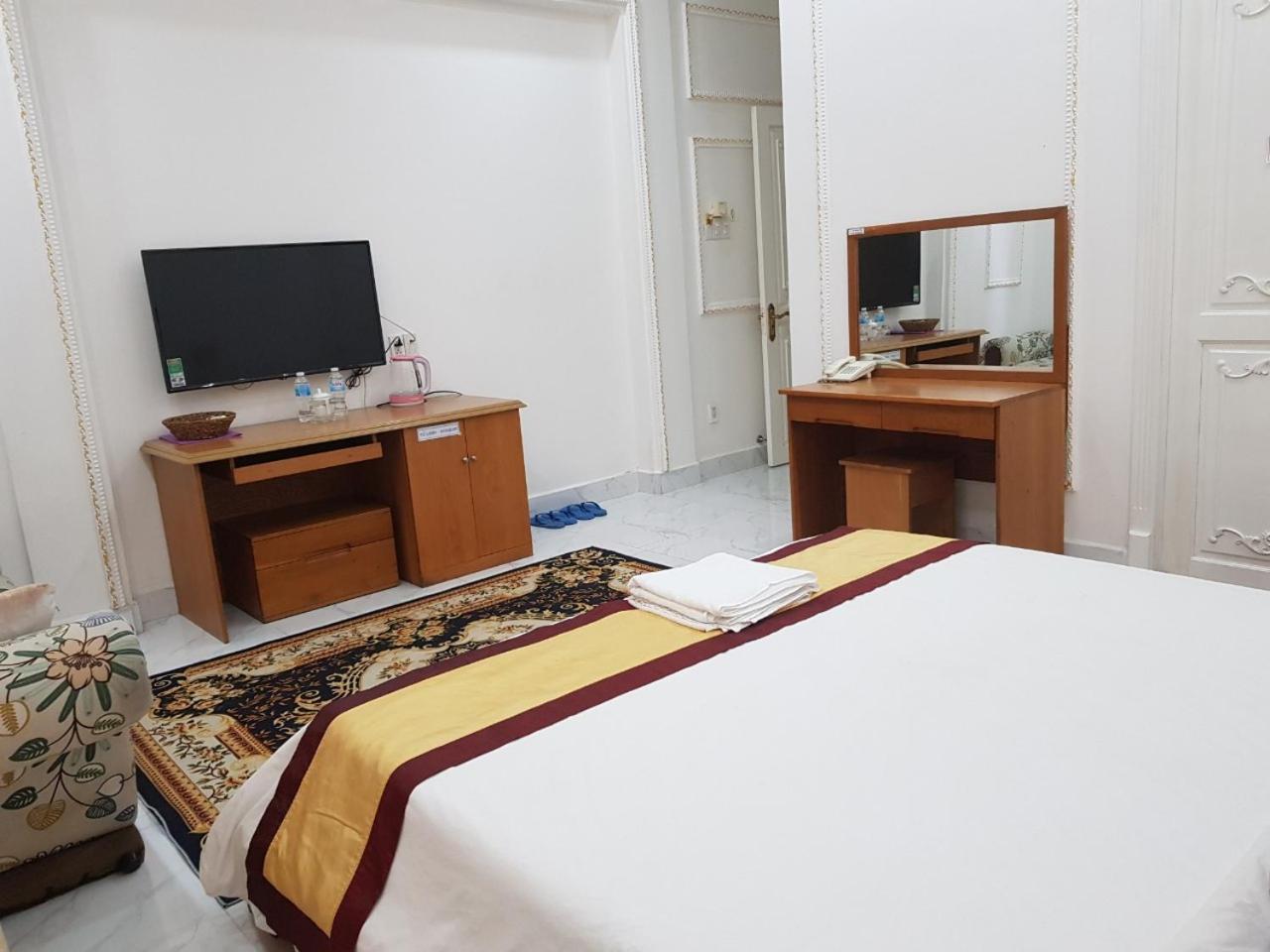 Kim Cuong - Hotel Near Tan Son Nhat Airport Ho Chi Minh-byen Eksteriør bilde